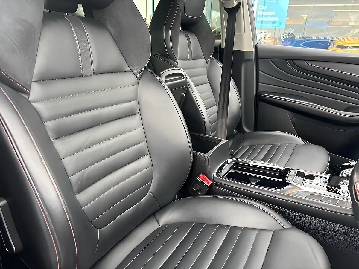 Used 2023 MG HS Trophy Urban Grey - Interior and Exterior details 5