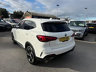 Used 2023 MG HS Trophy White - Interior and Exterior details 5