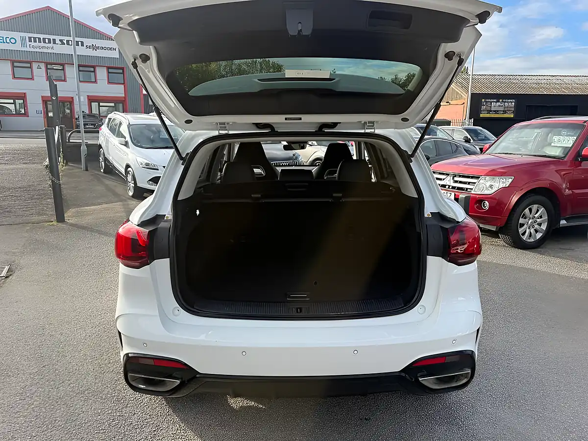 Used 2023 MG HS Trophy White - Interior and Exterior details 7