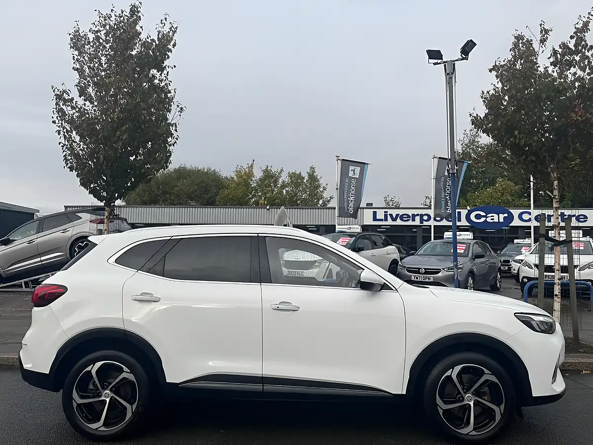 Used 2023 MG HS Trophy White - Interior and Exterior details 14