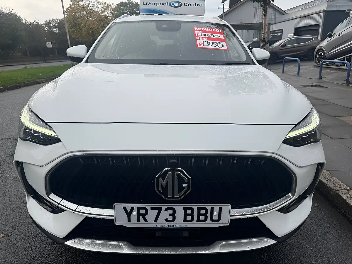 Used 2023 MG HS Trophy White - Interior and Exterior details 6