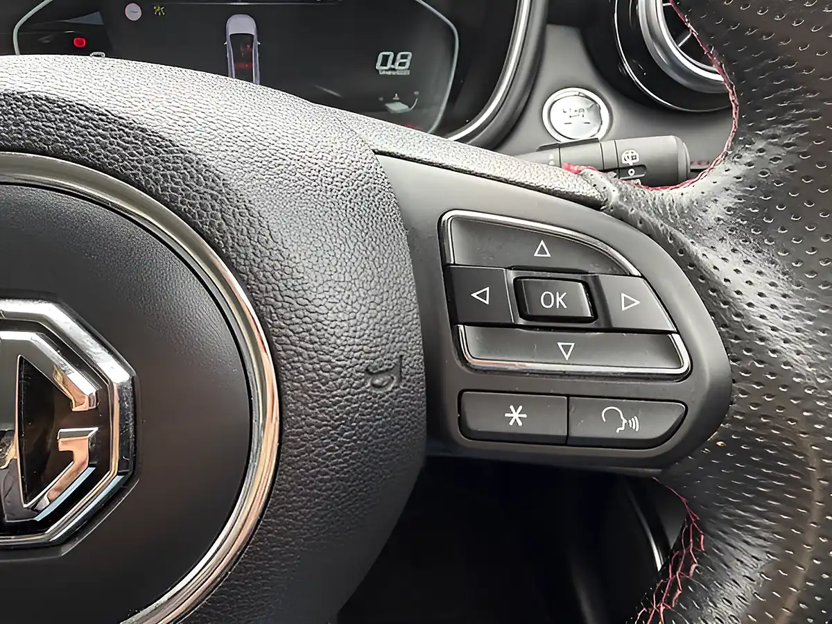 Used 2023 MG MG Hs Excite Black - Interior and Exterior details 14