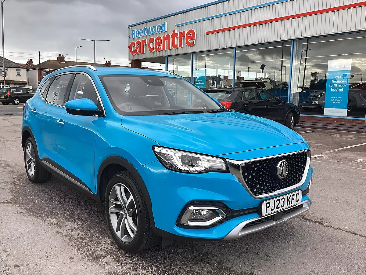 Used 2023 MG MG Hs Excite Blue - Front View