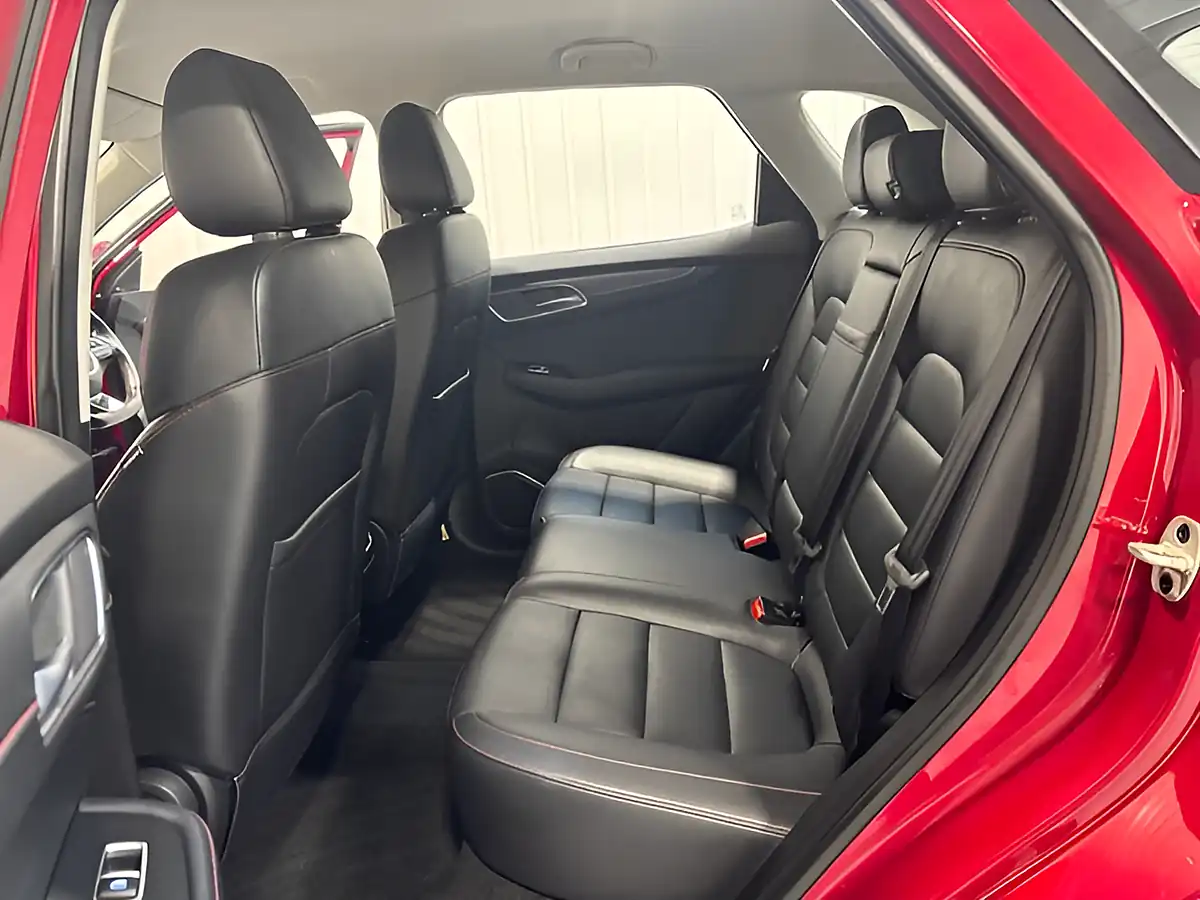 Used 2023 MG MG Hs Excite Dynamic Red - Interior and Exterior details 13