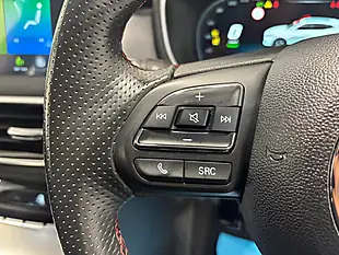 Used 2023 MG MG Hs Excite Dynamic Red - Interior and Exterior details 16
