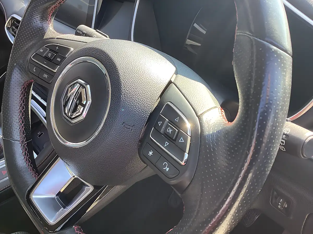 Used 2023 MG MG Hs Excite Red - Interior and Exterior details 14