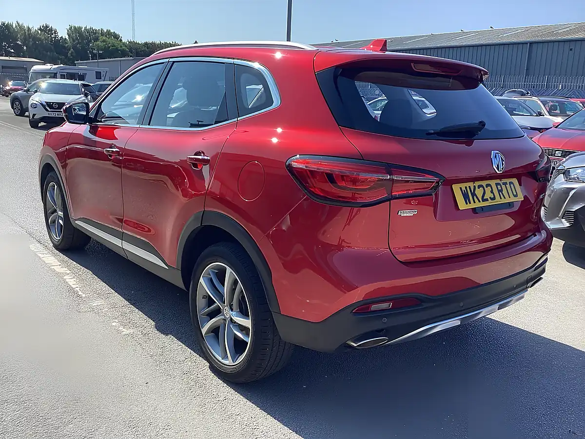 Used 2023 MG MG Hs Excite Red - Interior and Exterior details 2