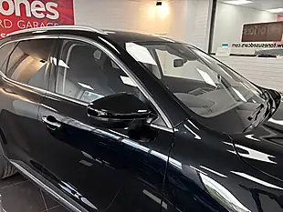 Used 2023 MG MG Hs Exclusive Black - Interior and Exterior details 13
