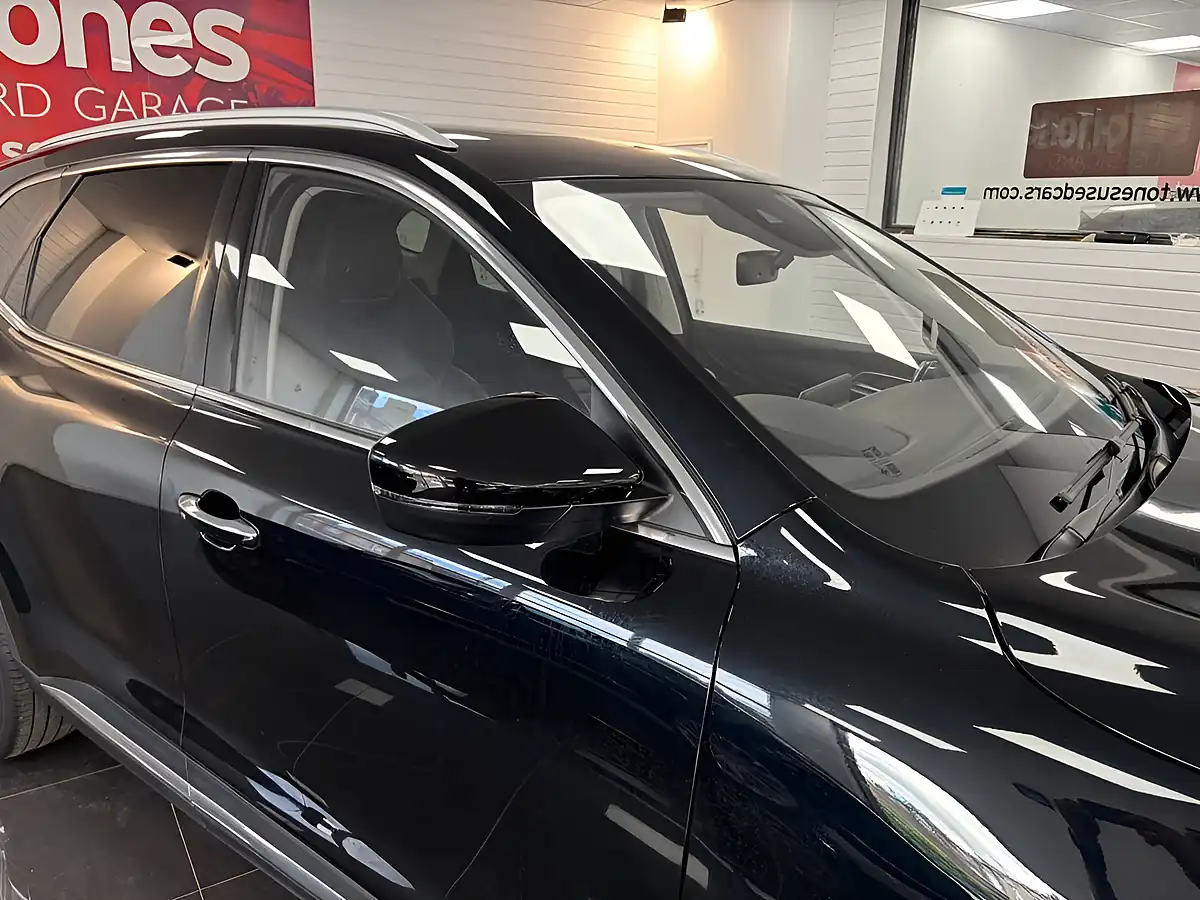Used 2023 MG MG Hs Exclusive Black - Interior and Exterior details 13