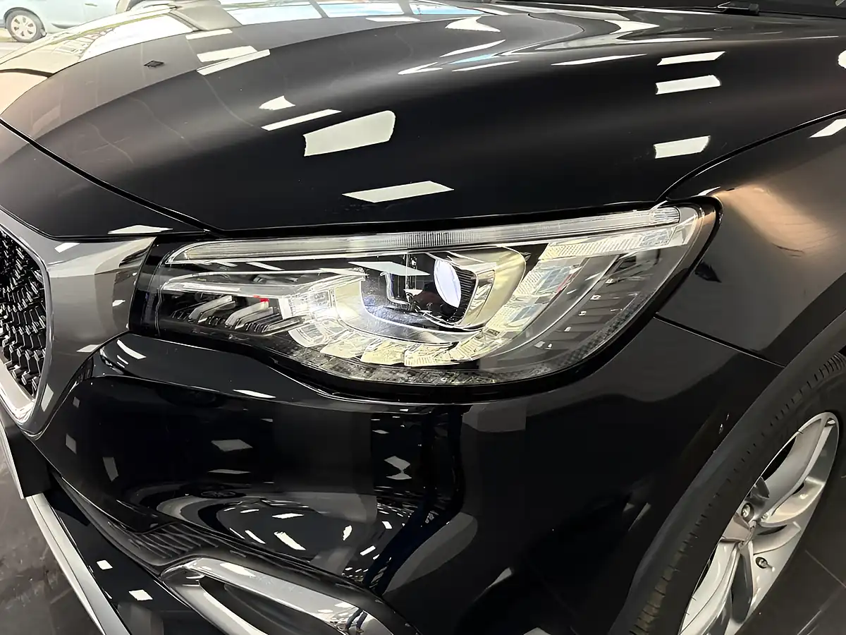 Used 2023 MG MG Hs Exclusive Black - Interior and Exterior details 9