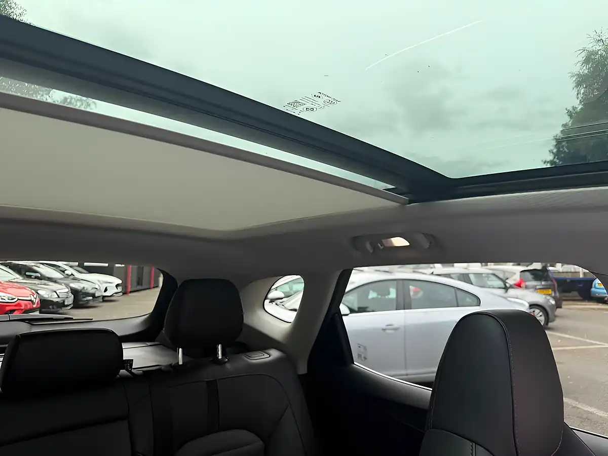 Used 2023 MG MG Hs Exclusive Black - Interior and Exterior details 18