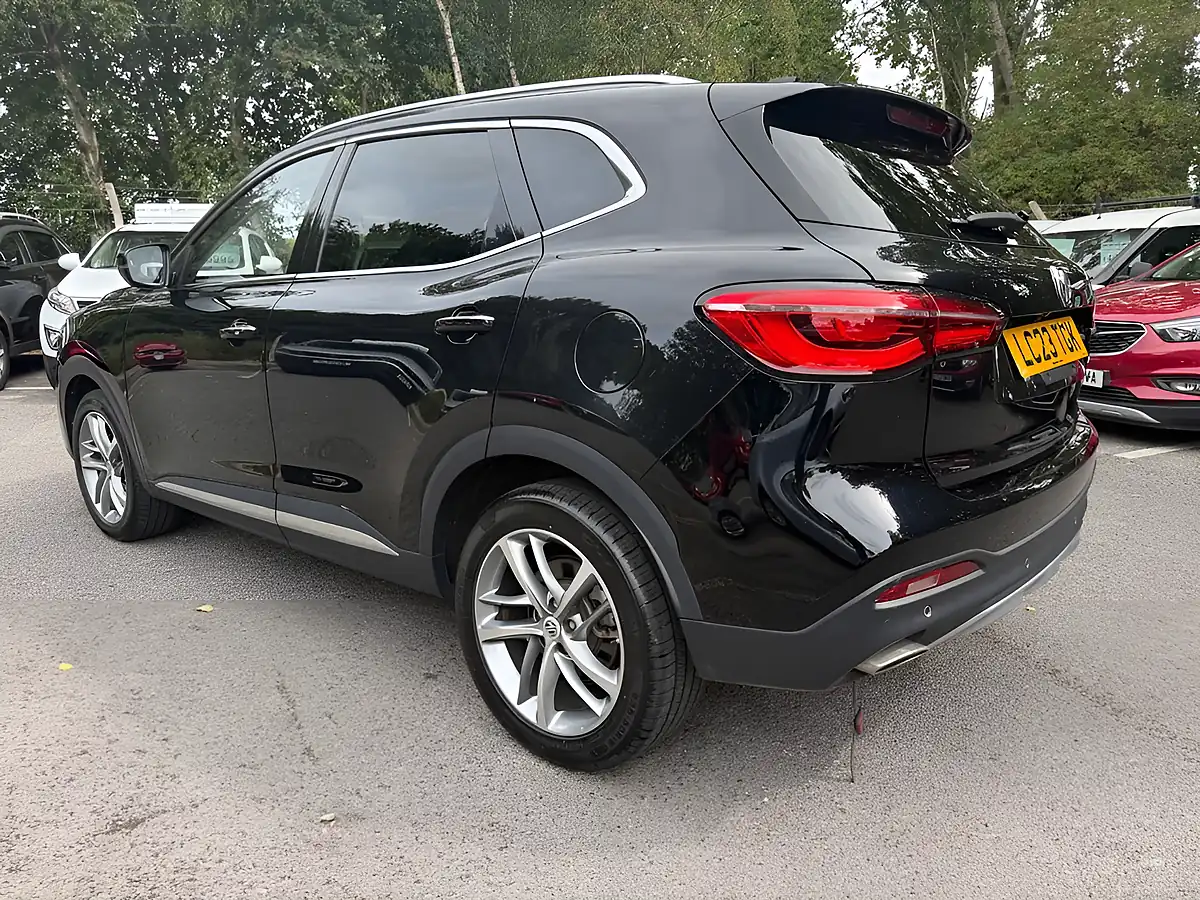 Used 2023 MG MG Hs Exclusive Black - Interior and Exterior details 5