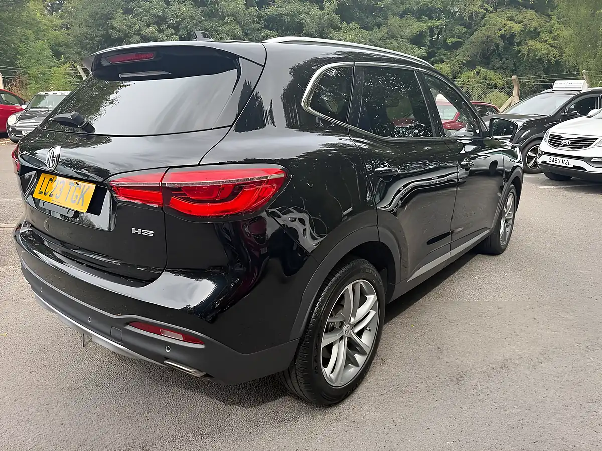 Used 2023 MG MG Hs Exclusive Black - Interior and Exterior details 7