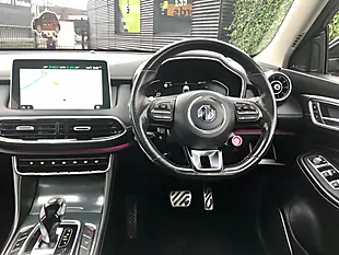 Used 2023 MG MG Hs Exclusive Black - Interior and Exterior details 11