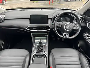 Used 2023 MG MG Hs Exclusive Black - Interior and Exterior details 2