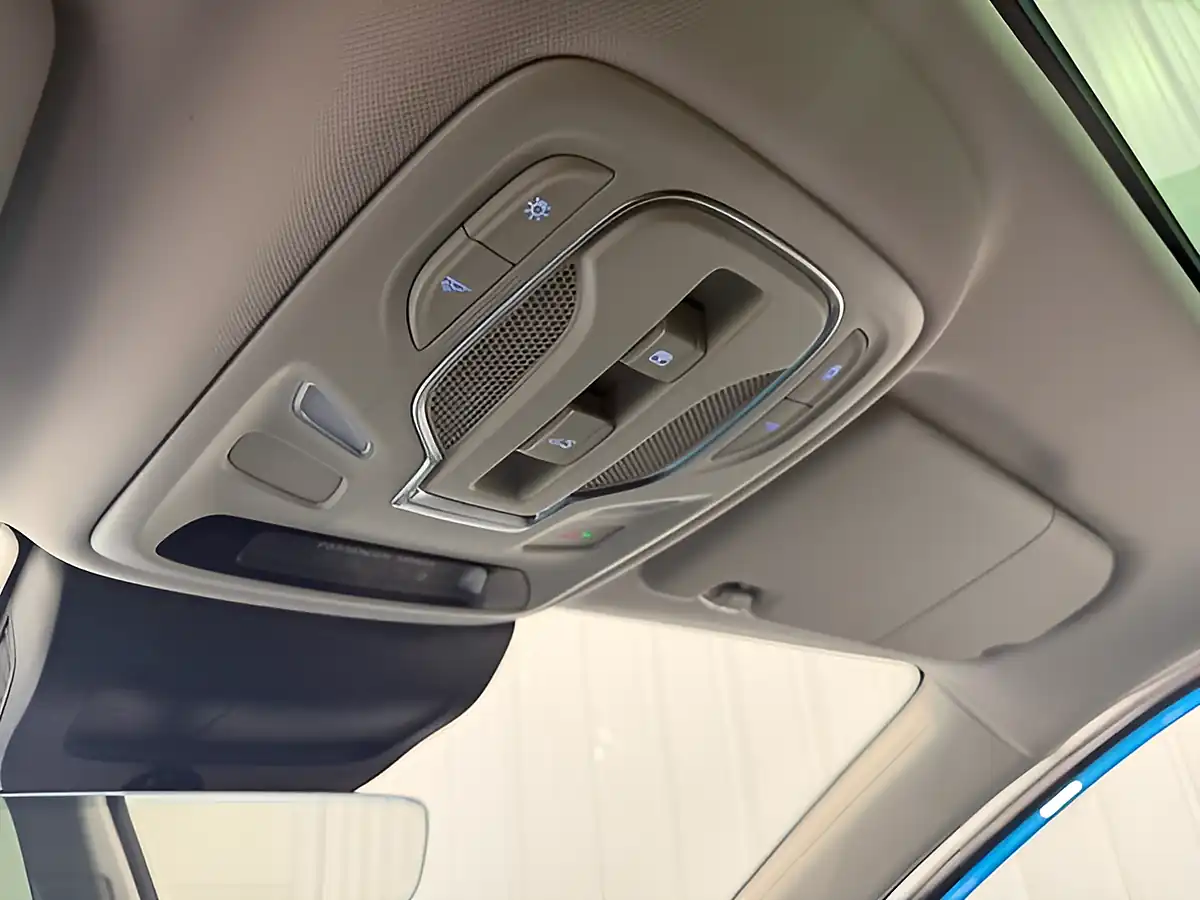 Used 2023 MG MG Hs Exclusive Holborn Blue - Interior and Exterior details 13
