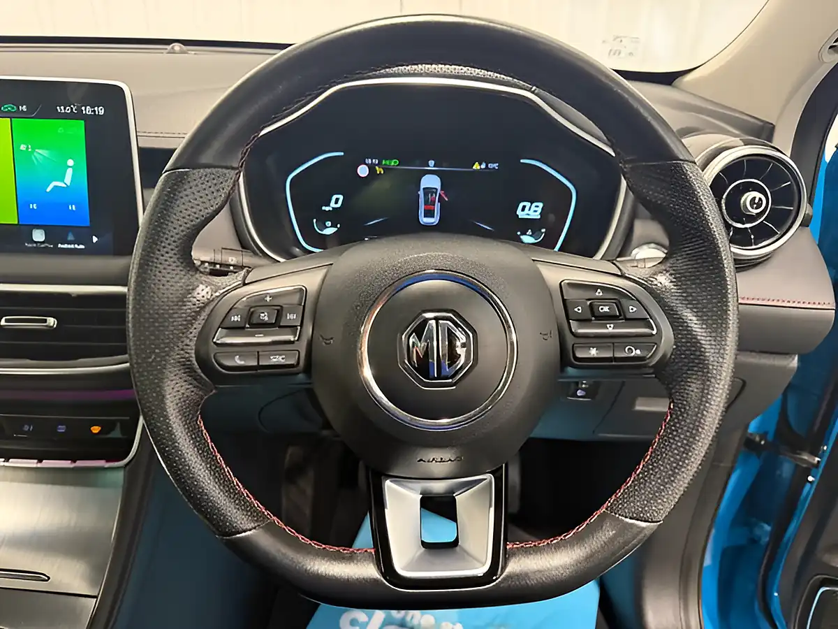 Used 2023 MG MG Hs Exclusive Holborn Blue - Interior and Exterior details 16