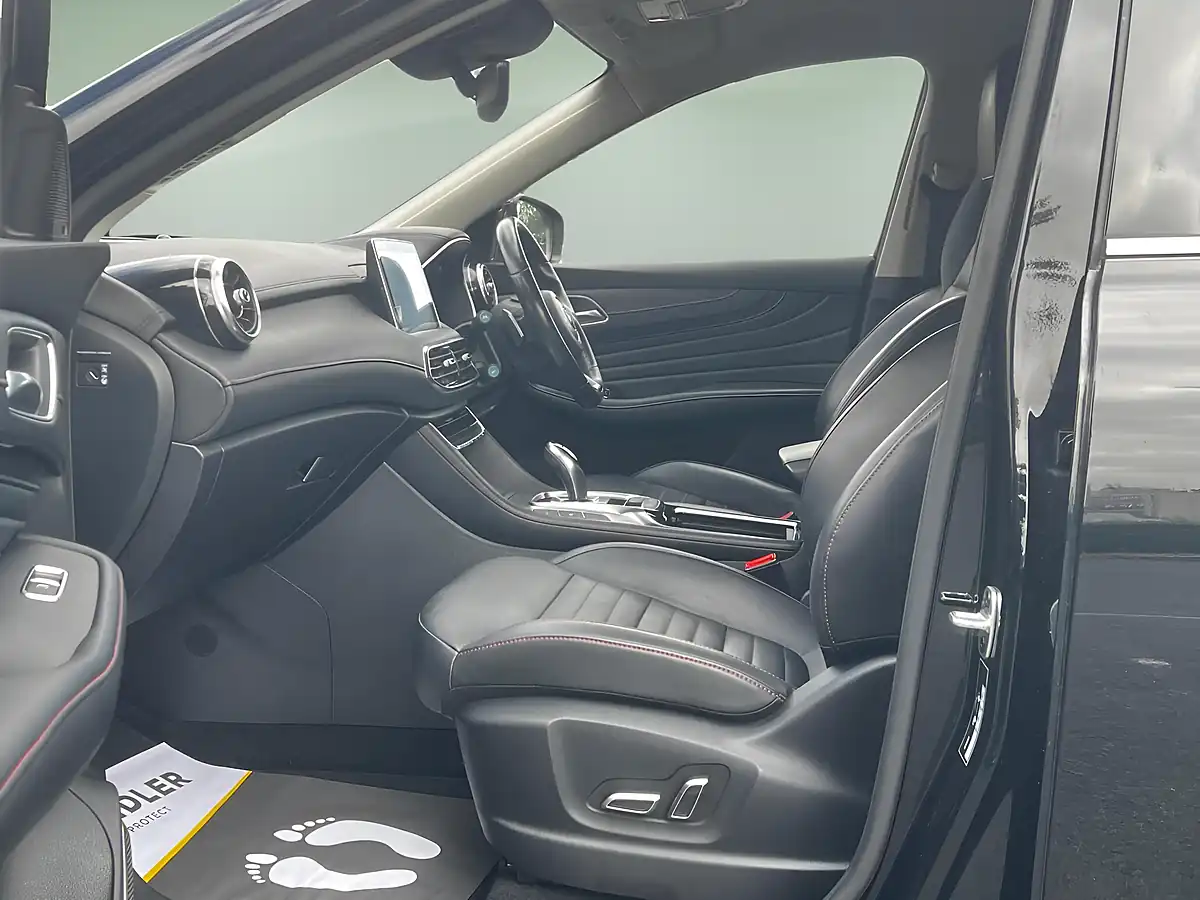 Used 2023 MG MG Hs Trophy Black - Interior and Exterior details 19