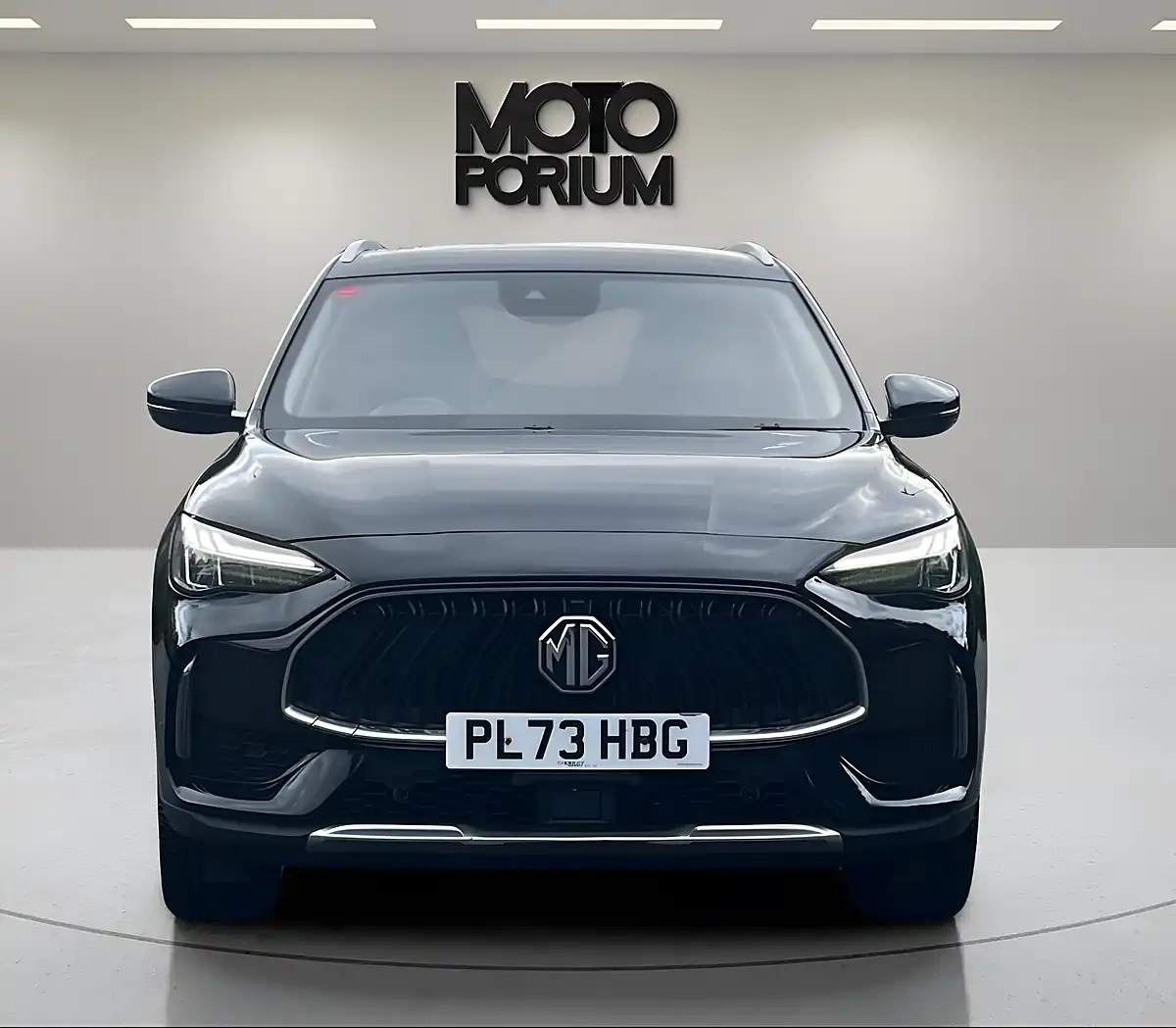 Used 2023 MG MG Hs Trophy Black - Interior and Exterior details 3