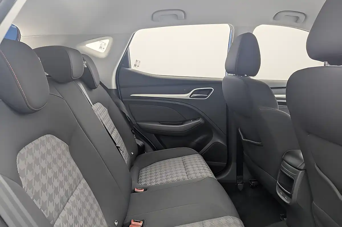 Used 2023 MG MG Zs Excite Blue - Interior and Exterior details 14