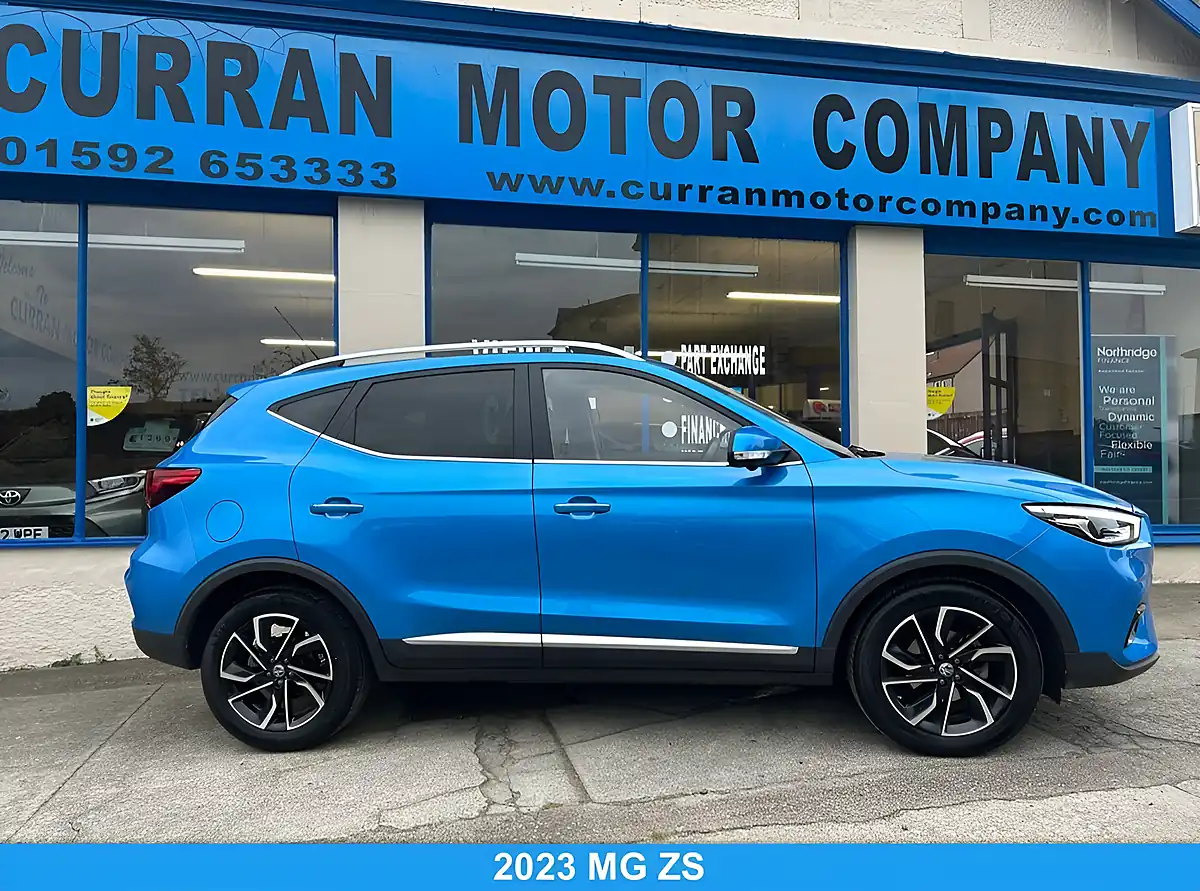 Used 2023 MG MG Zs Exclusive Blue - Front View