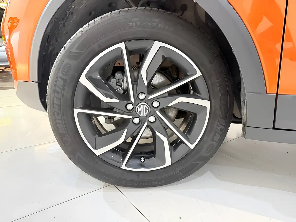 Used 2023 MG MG Zs Exclusive Orange - Interior and Exterior details 13