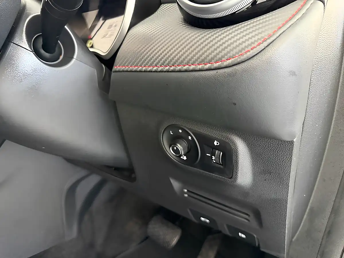 Used 2023 MG MG Zs Exclusive White - Interior and Exterior details 15