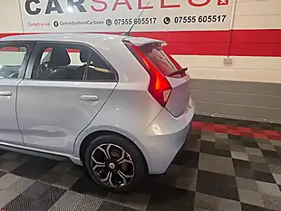Used 2023 MG MG3 Excite Silver - Interior and Exterior details 4