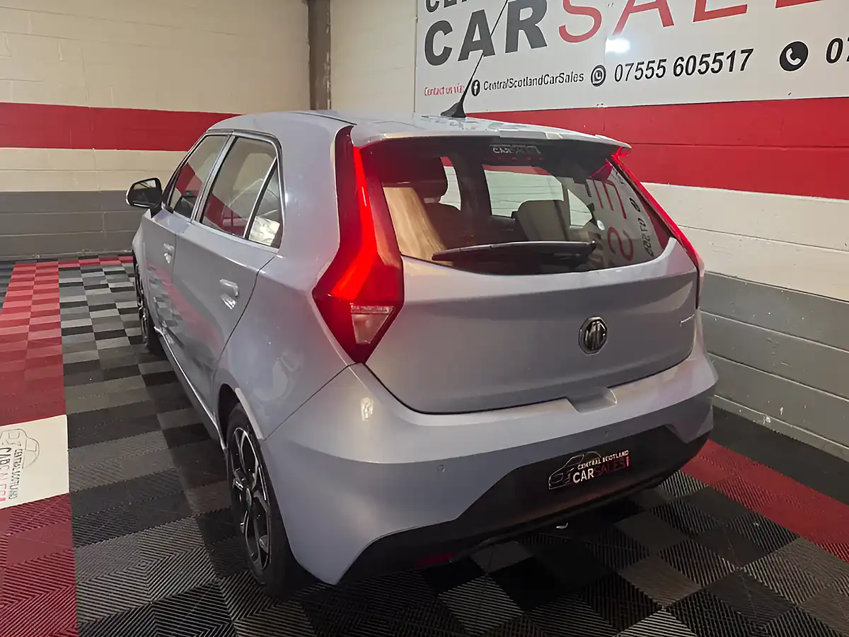 Used 2023 MG MG3 Excite Silver - Interior and Exterior details 8