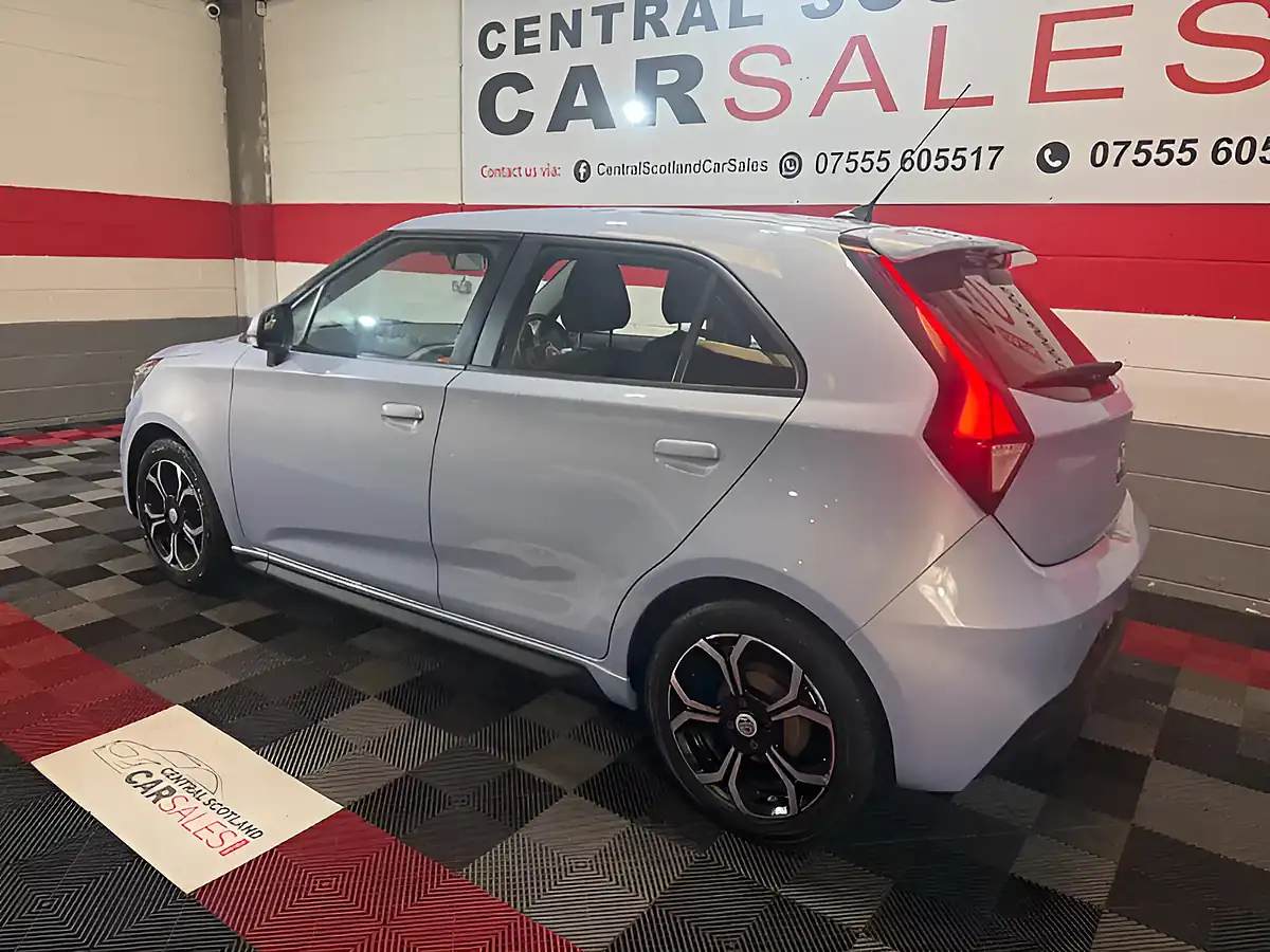Used 2023 MG MG3 Excite Silver - Interior and Exterior details 9
