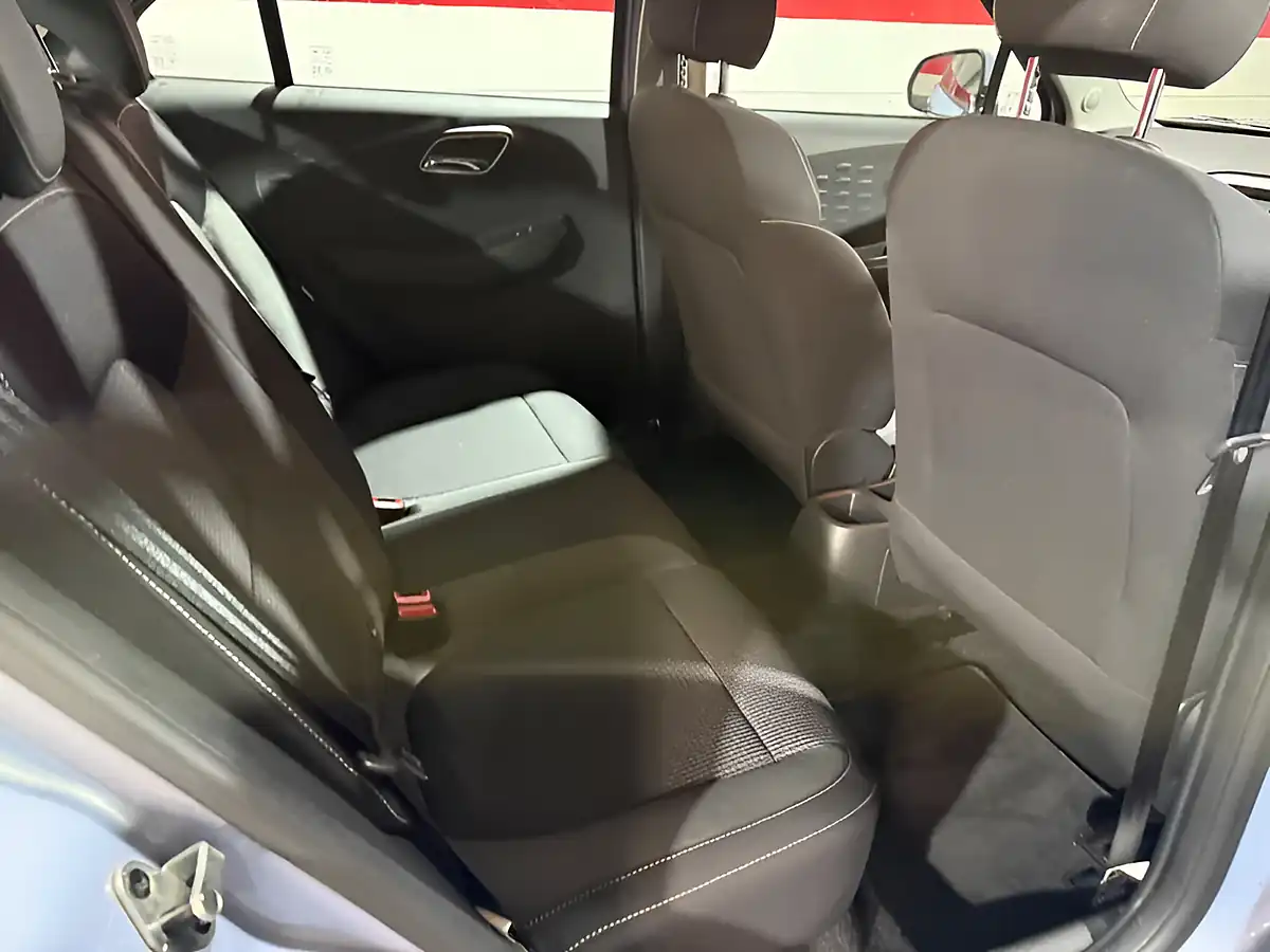 Used 2023 MG MG3 Excite Silver - Interior and Exterior details 12