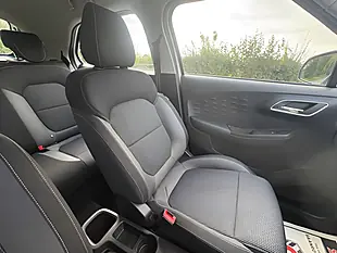 Used 2023 MG MG3 Excite White - Interior and Exterior details 10