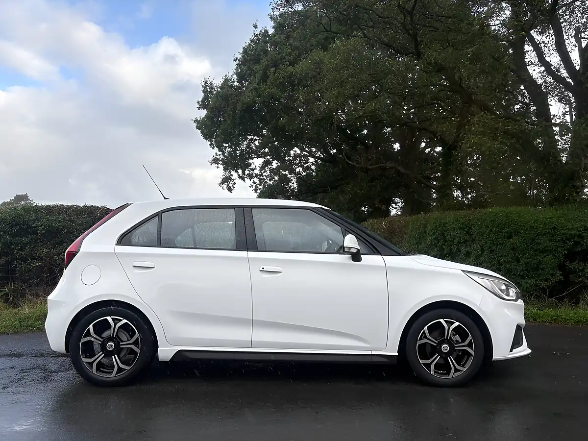 Used 2023 MG MG3 Excite White - Interior and Exterior details 5