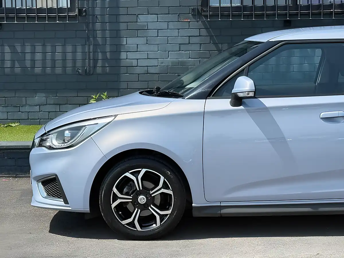 Used 2023 MG MG3 Exclusive Nav Silver - Interior and Exterior details 12