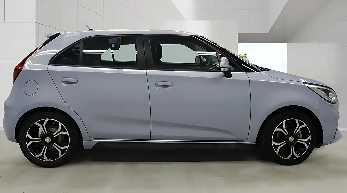 Used 2023 MG MG3 Exclusive Nav Southwark Silver - Interior and Exterior details 5