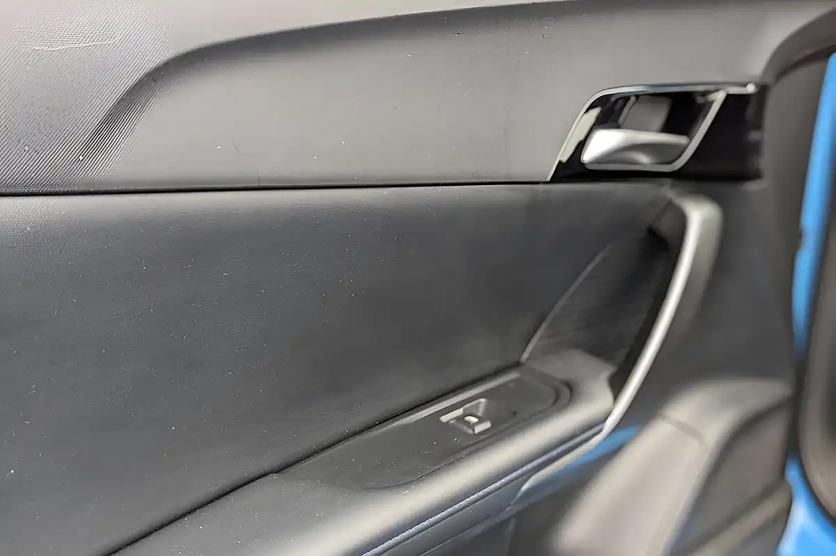 Used 2023 MG MG4 Se Blue - Interior and Exterior details 14