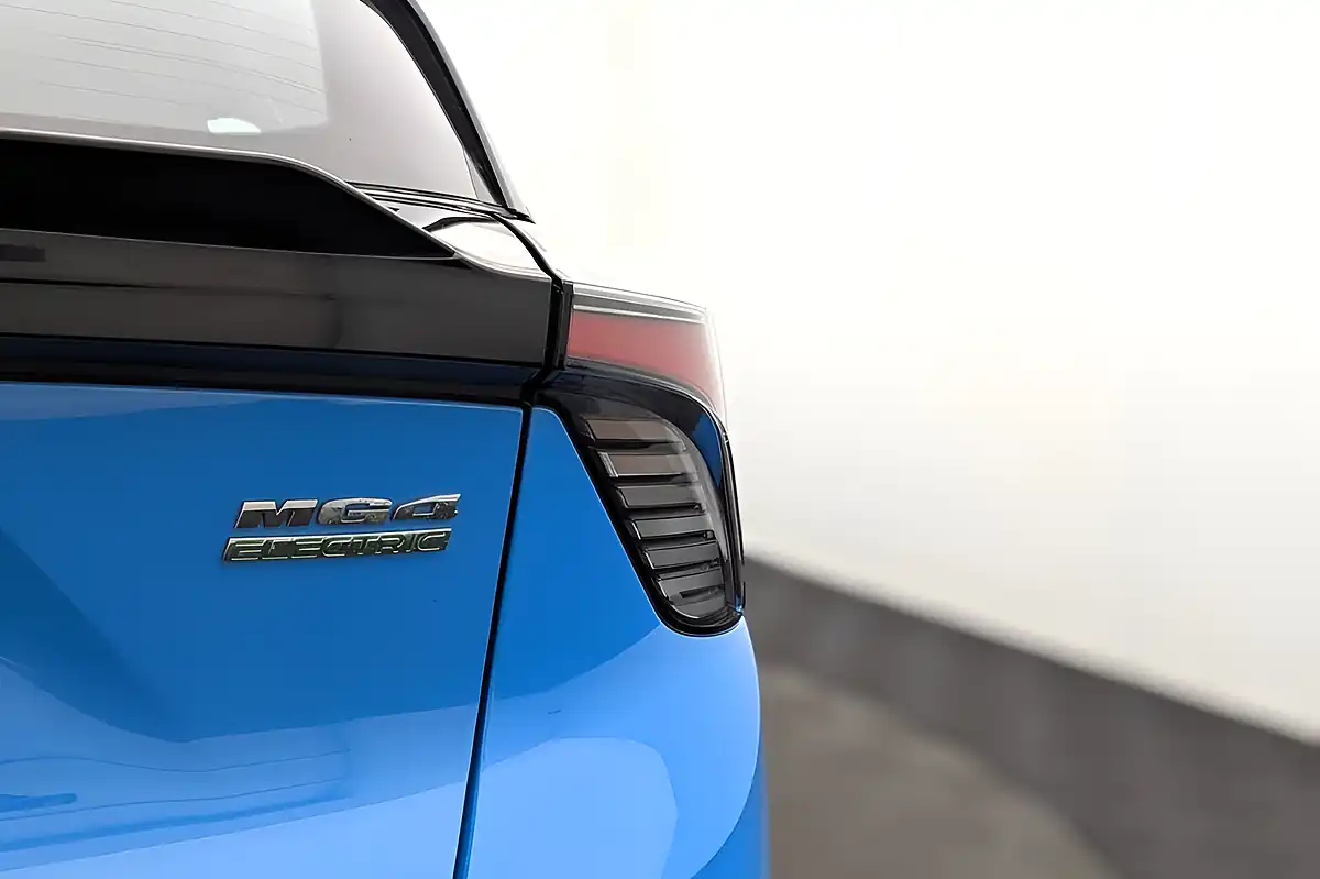 Used 2023 MG MG4 Se Blue - Interior and Exterior details 18