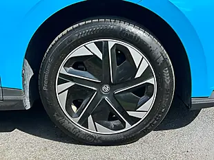 Used 2023 MG MG4 Se Blue - Interior and Exterior details 13