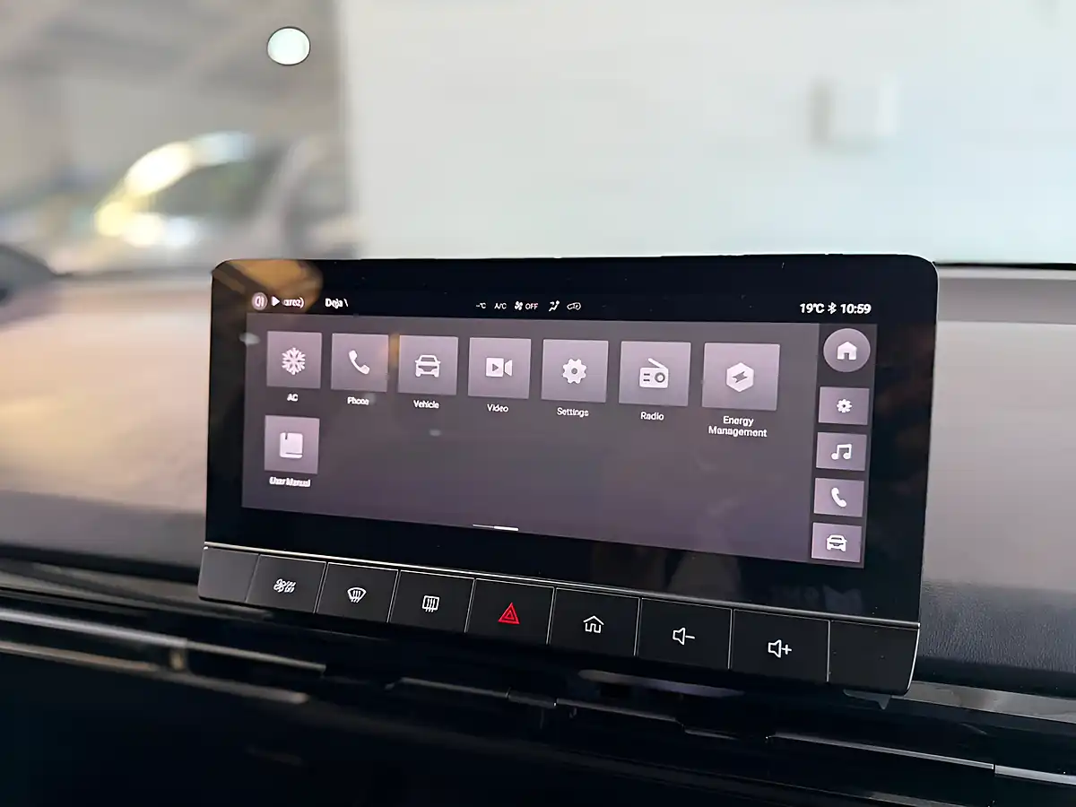 Used 2023 MG MG4 Se Grey - Interior and Exterior details 11