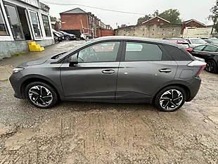Used 2023 MG MG4 Se Grey - Interior and Exterior details 8