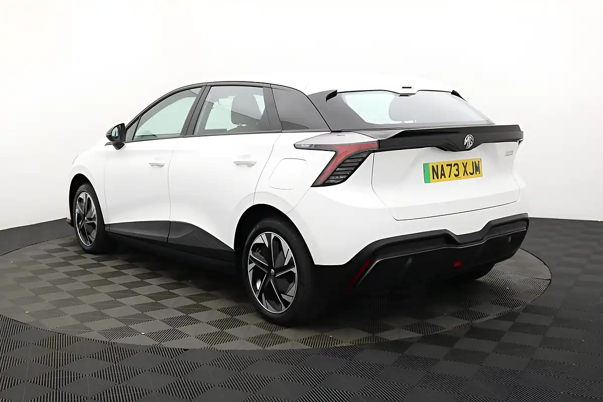 Used 2023 MG MG4 Se White - Interior and Exterior details 5