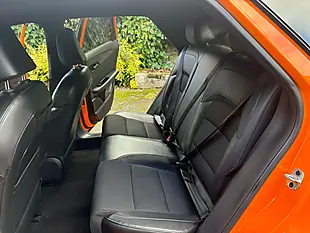 Used 2023 MG MG4 Trophy Long Range Volcano Orange - Interior and Exterior details 10