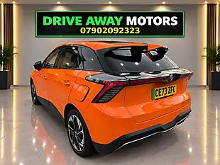 Used 2023 MG MG4 Trophy Long Range Volcano Orange - Interior and Exterior details 4