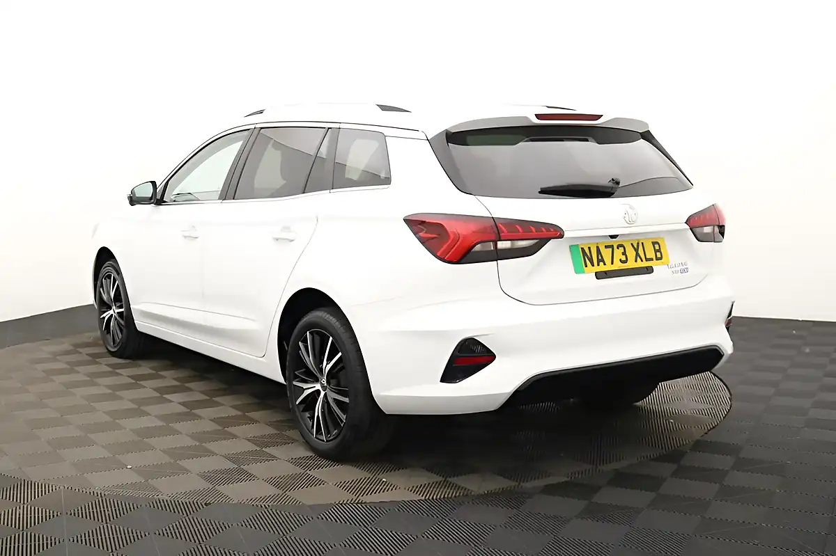 Used 2023 MG MG5 Trophy Long Range Arctic White - Interior and Exterior details 8