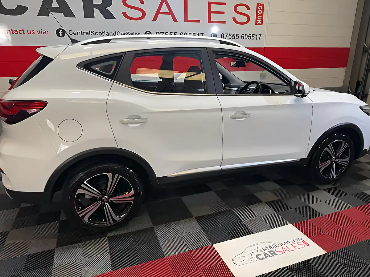 Used 2023 MG Zs Excite White - Interior and Exterior details 13