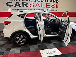 Used 2023 MG Zs Excite White - Interior and Exterior details 14
