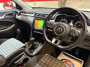 Used 2023 MG Zs Excite White - Interior and Exterior details 19