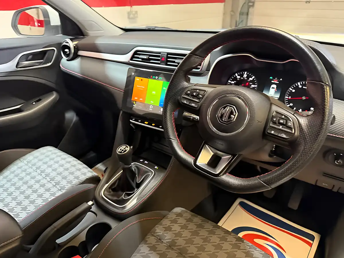 Used 2023 MG Zs Excite White - Interior and Exterior details 19