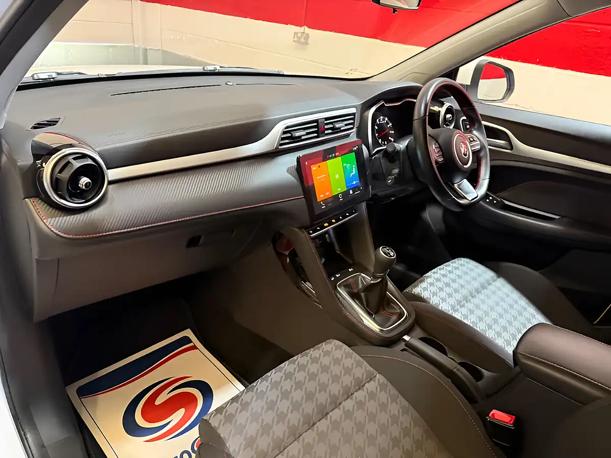 Used 2023 MG Zs Excite White - Interior and Exterior details 20