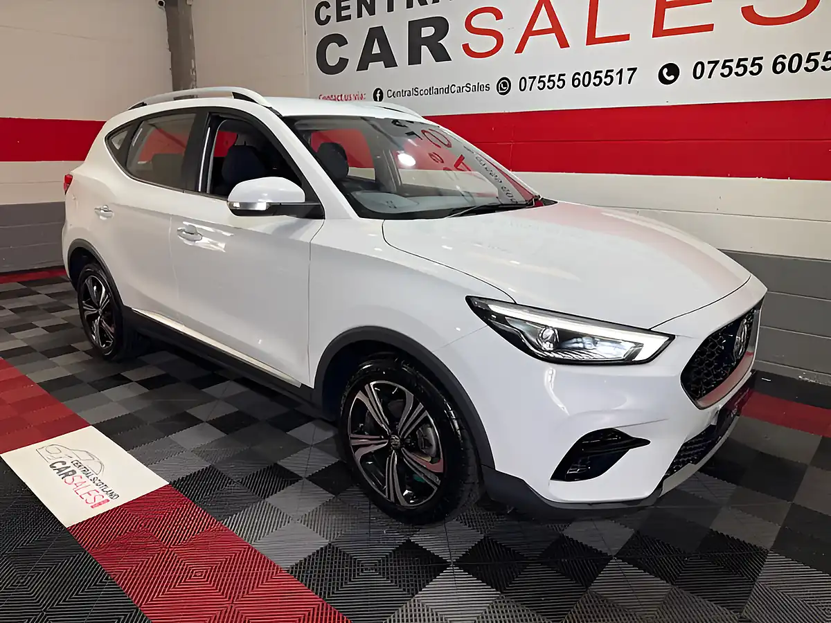 Used 2023 MG Zs Excite White - Front View
